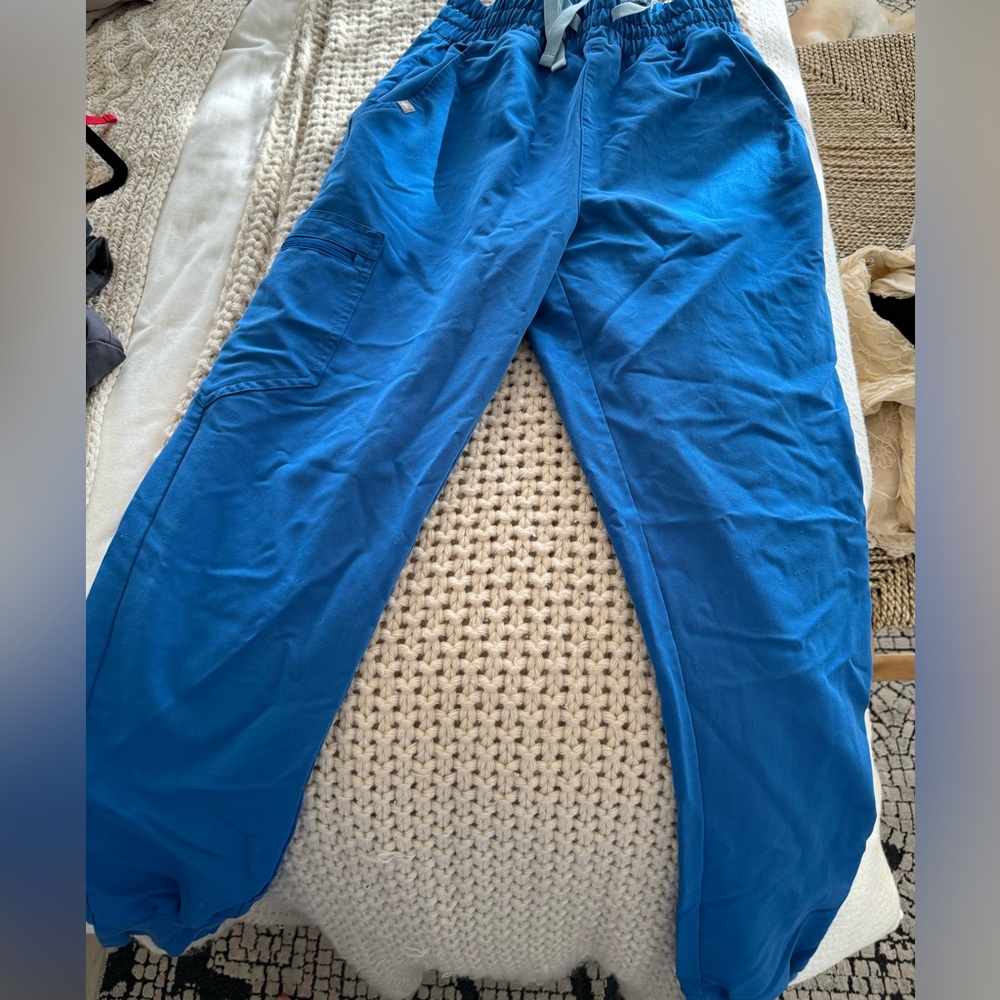 Figs Jogger pant in royal blue